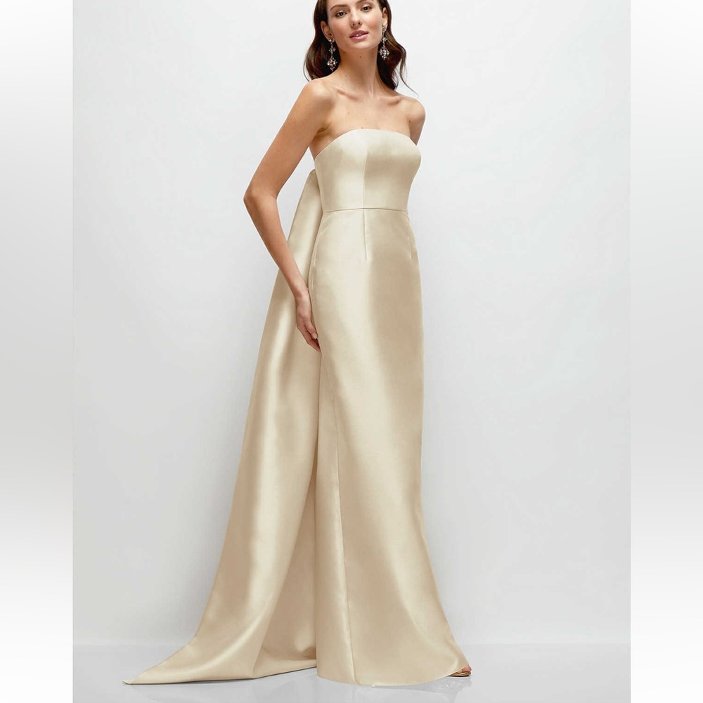 ALFRED SUNG Strapless Satin Maxi Gown in Champagne